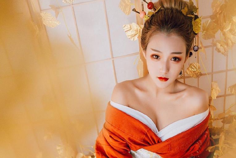美女宝贝今夜不让你入睡歌曲背景